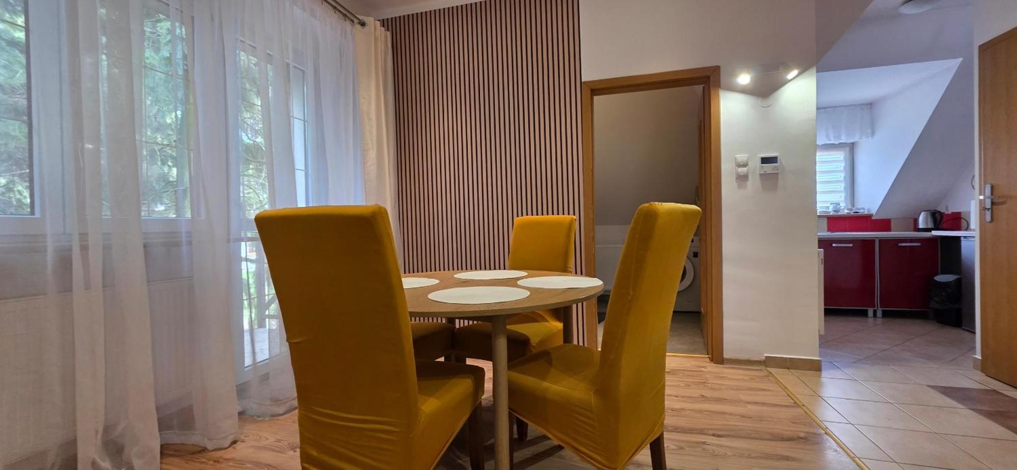 Cudowny Zakatek Z Ogrodem I Basenem Apartamento Bukwica  Exterior foto