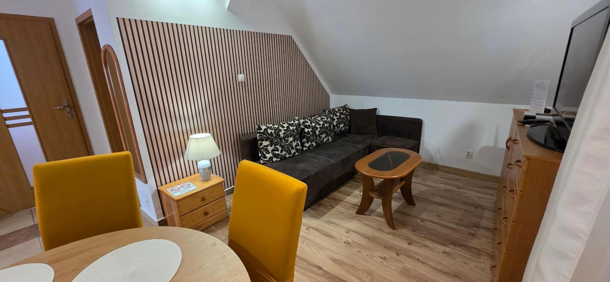 Cudowny Zakatek Z Ogrodem I Basenem Apartamento Bukwica  Exterior foto