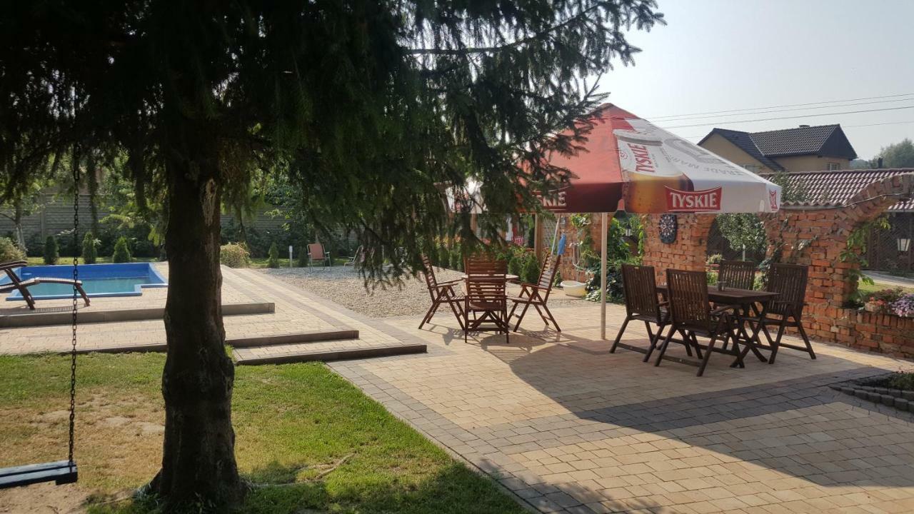 Cudowny Zakatek Z Ogrodem I Basenem Apartamento Bukwica  Exterior foto